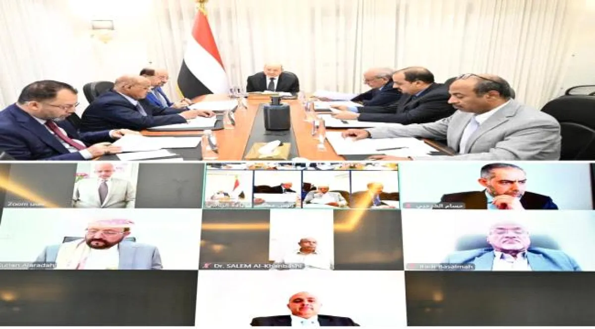 رئيس مجلس القيادة يرأس اجتماعا حكوميا مصغرا لدعم جهود التعافي وانتظام الرواتب وامدادات الخدمات
