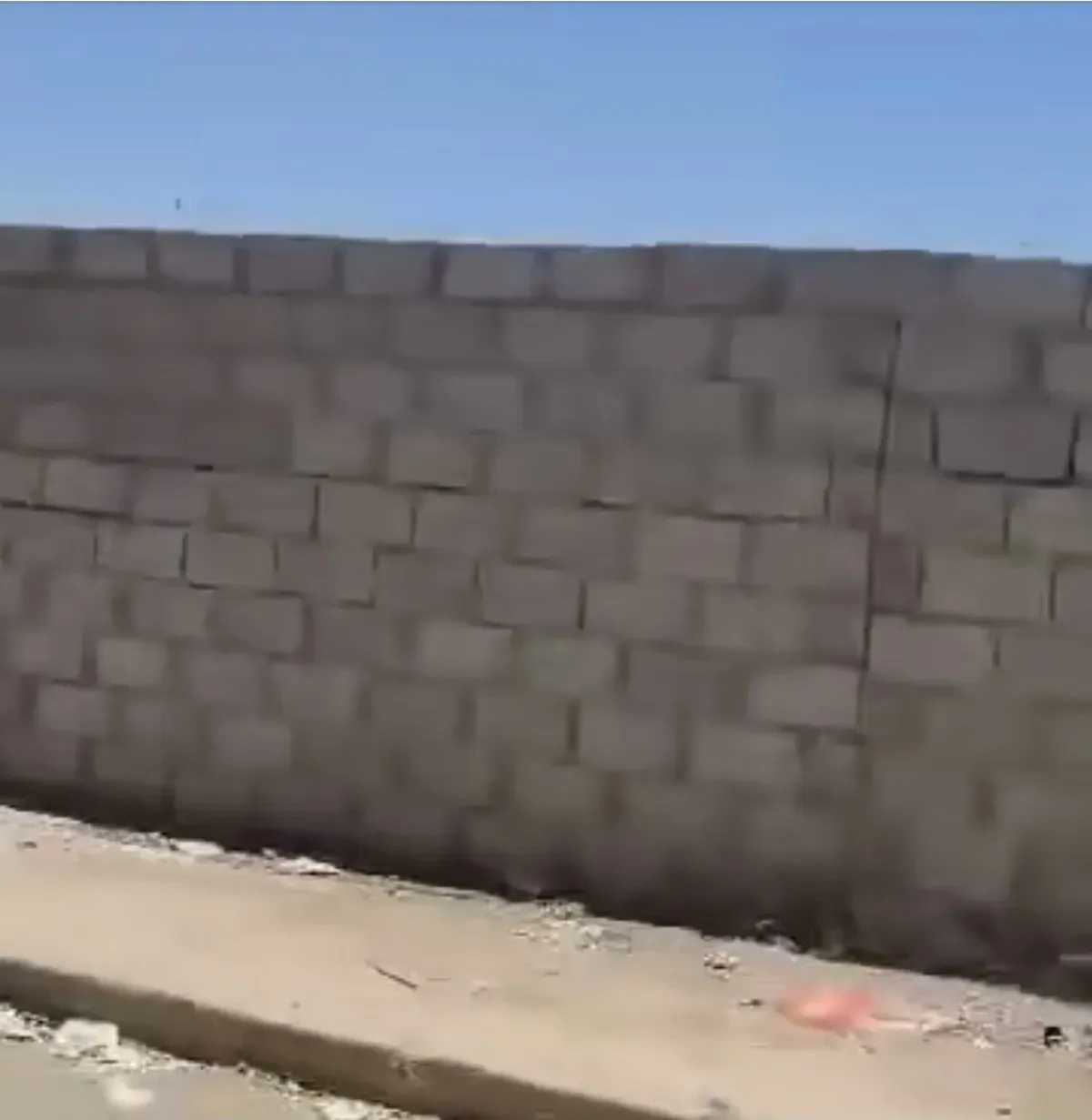 قيادي في مليشيا الحوثي يسطو على أرض تابعة لكلية الشرطة في صنعاء