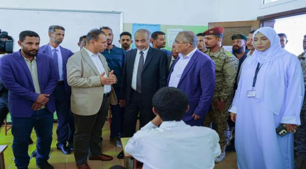 محمود الصبيحي يدشّن اختبارات الثانوية العامة في عدن