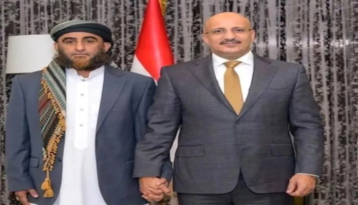 طارق صالح يتلقى اتصالات وبرقيات تعازٍ في استشهاد العميد وحيش
