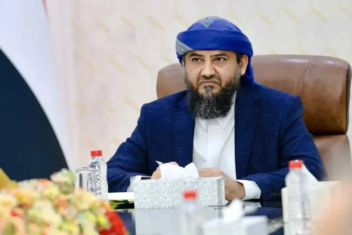 المحرمي معزياً باستشهاد العميد وحيش: قائد جسّد الشجاعة والتضحية