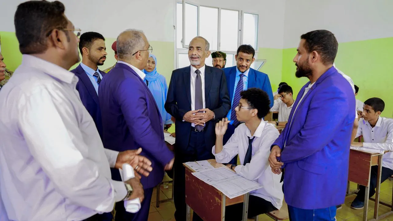 تدشين اختبارات الثانوية العامة في عدن والمحافظات المحررة بمشاركة أكثر من 93 ألف طالب وطالبة