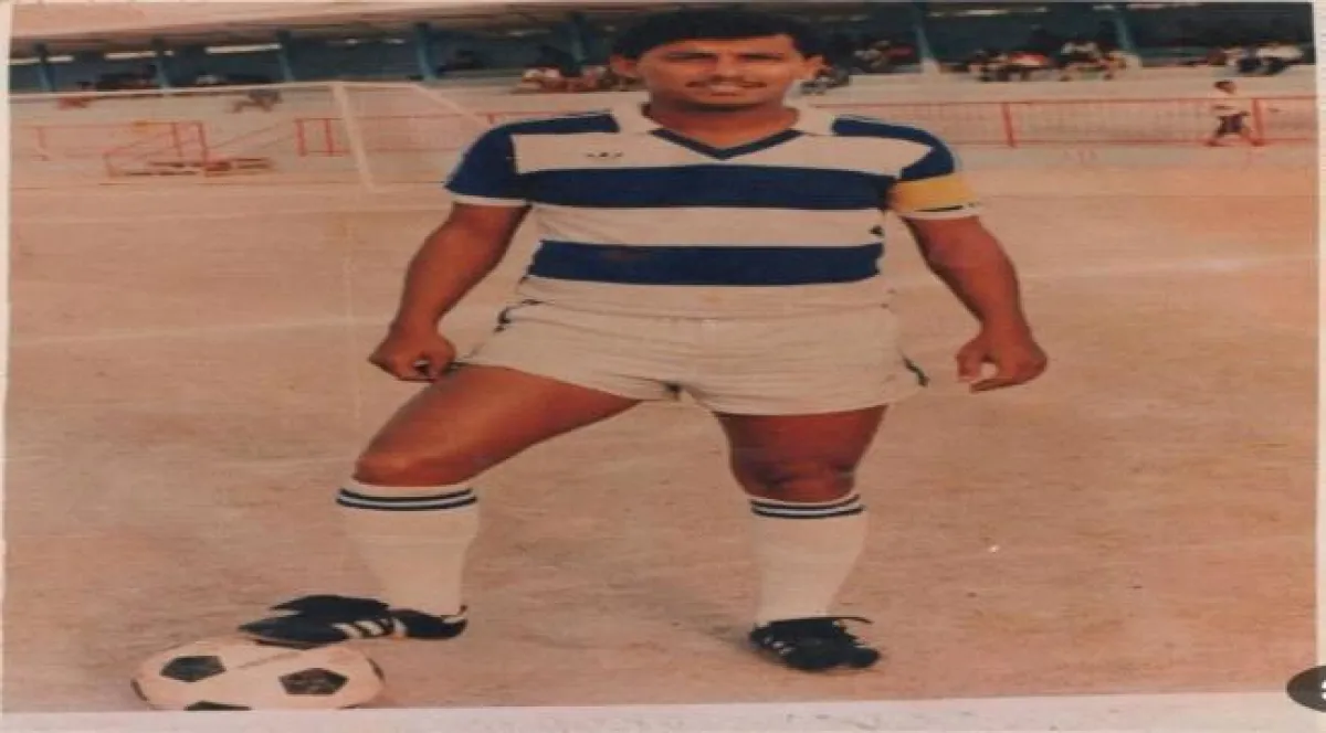من هو الكابتن نور الدين عبد الغني؟