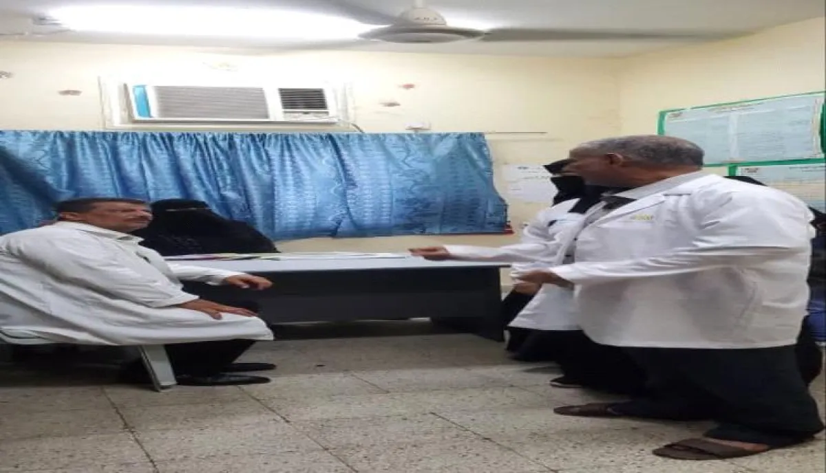 نزول ميداني يقيّم أداء المرافق الصحية المدعومة في مديرية التواهي ويشيد بجهود الكوادر