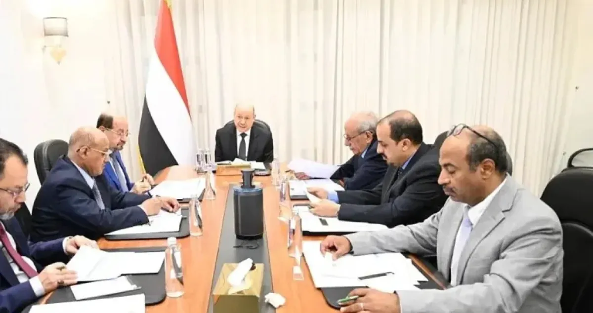 تحركات قوية للرئيس العليمي .. ملفات الكهرباء والمرتبات على الطاولة والخطوة التالية قيد الترقب