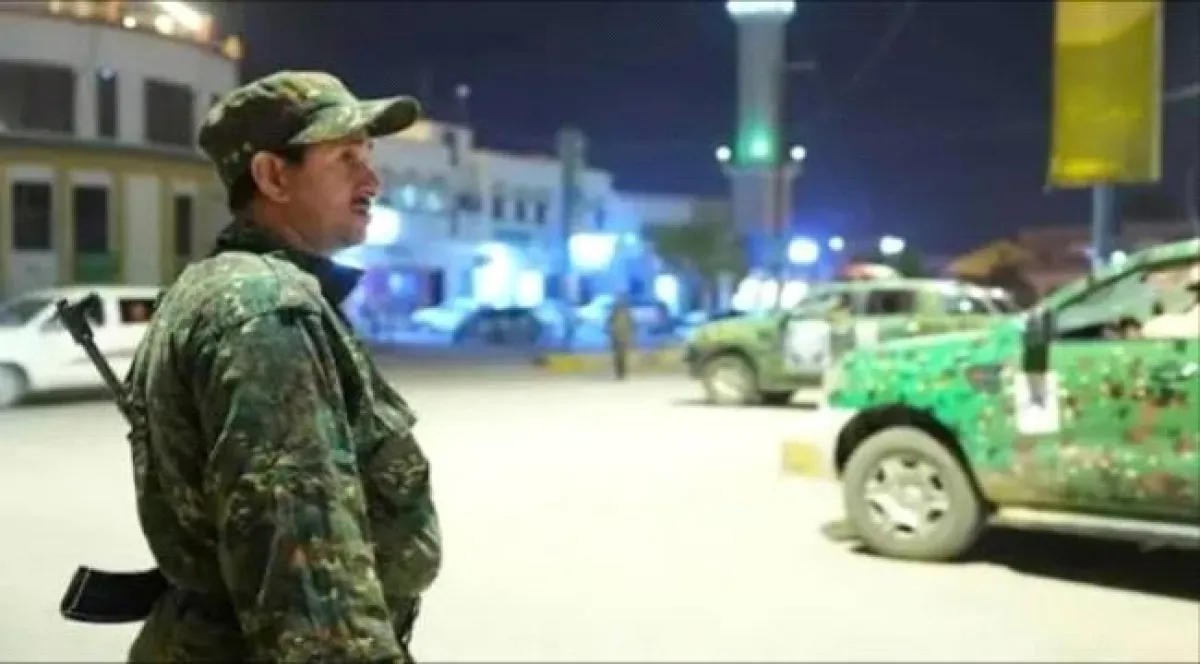 شرطة سيئون تضبط شخصين وامرأة بحوزتهم مواد مخدرة