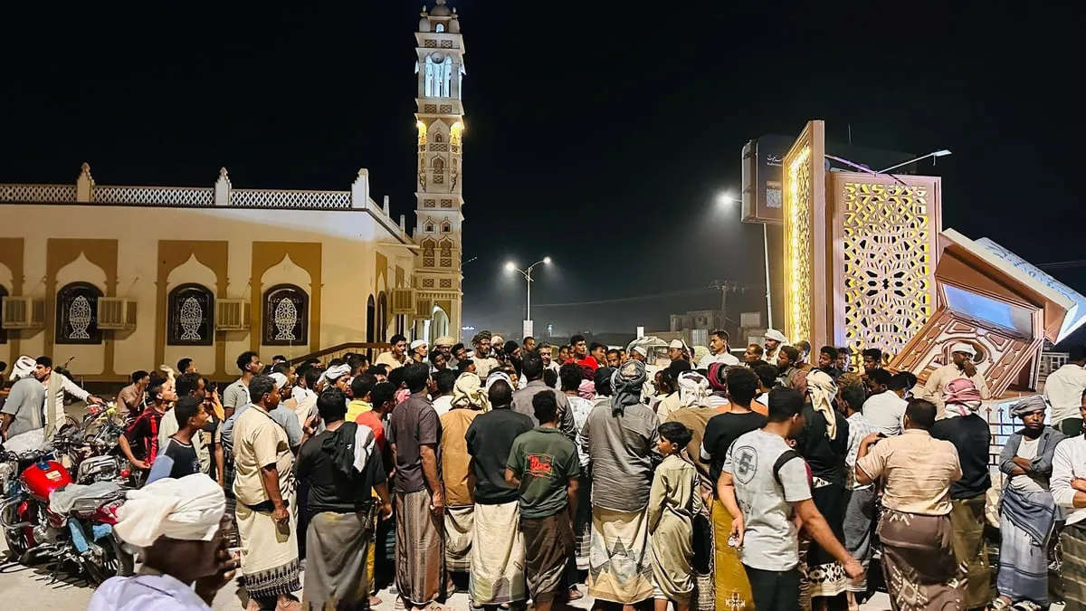 حضرموت.. محتجون في تريم يمهلون السلطات 3 أيام للاستجابة لمطالب خدمية