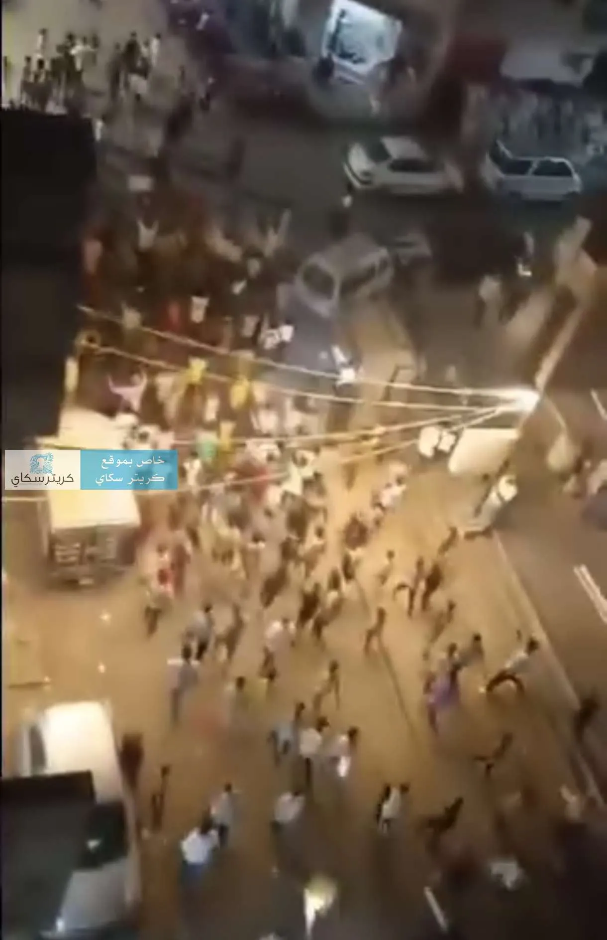 عاجل: مظاهرة حاشدة في كريتر للمطالبة بتحسين خدمة الكهرباء