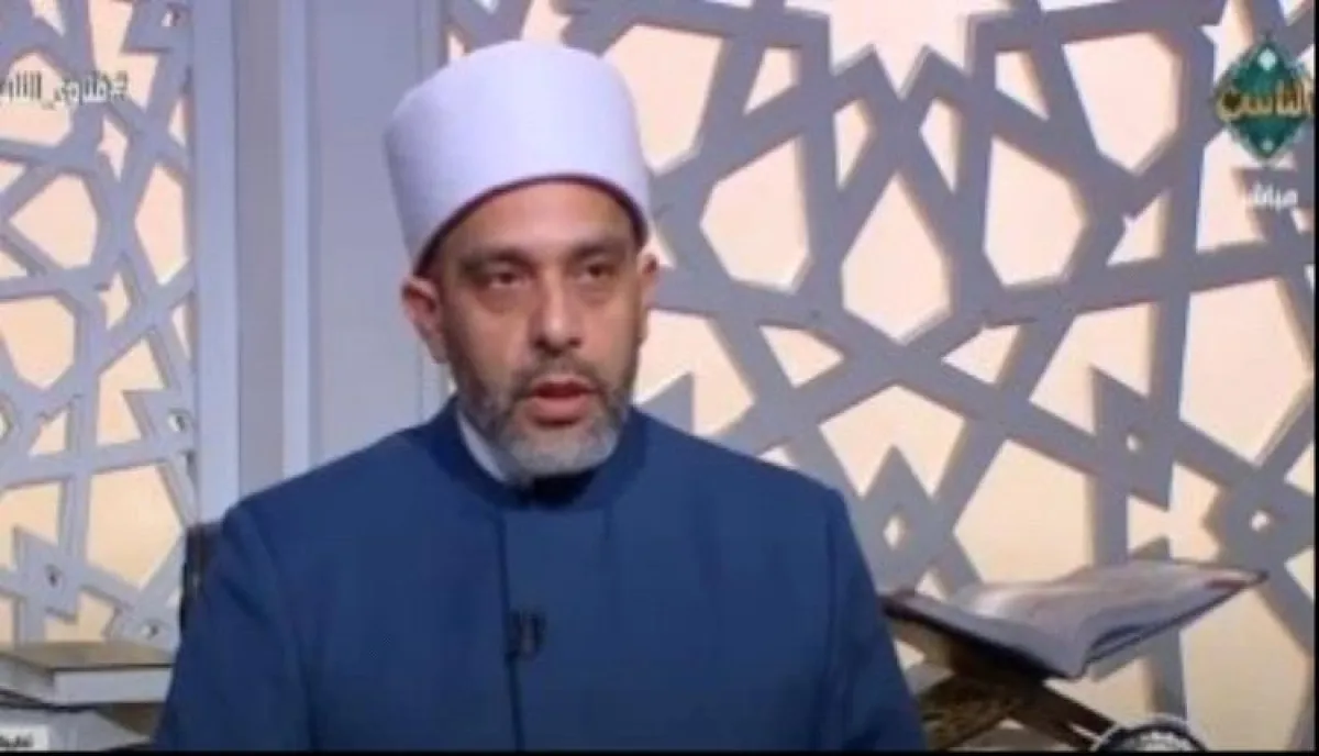 دار الإفتاء تحسم الجدل: الشك في طهارة الشراب لا يؤثر على صحة الصلاة