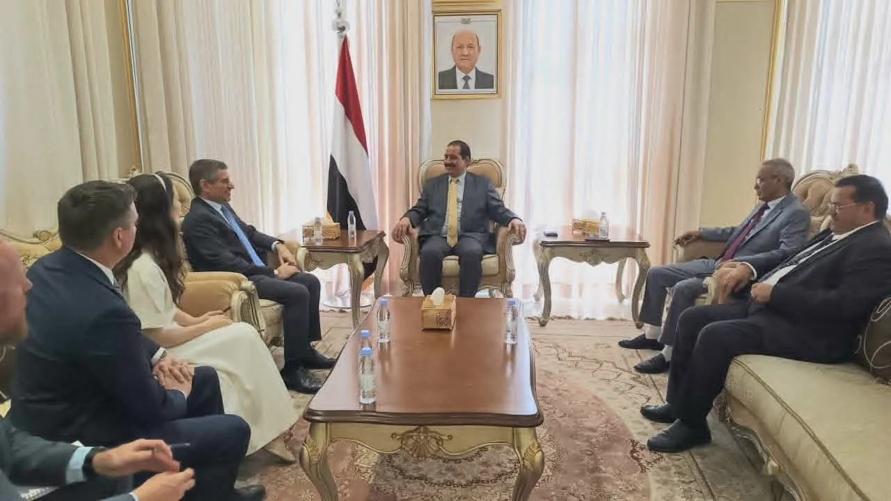 وزير الداخلية يؤكد متانة التعاون الأمني مع الولايات المتحدة خلال وداع السفير الأمريكي