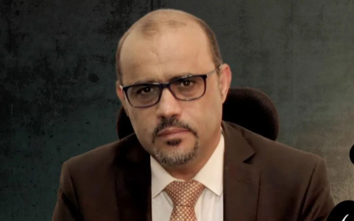 ذكر الله الذُبابَ في كتابه… فأين آيةُ الإمامة والولاية؟