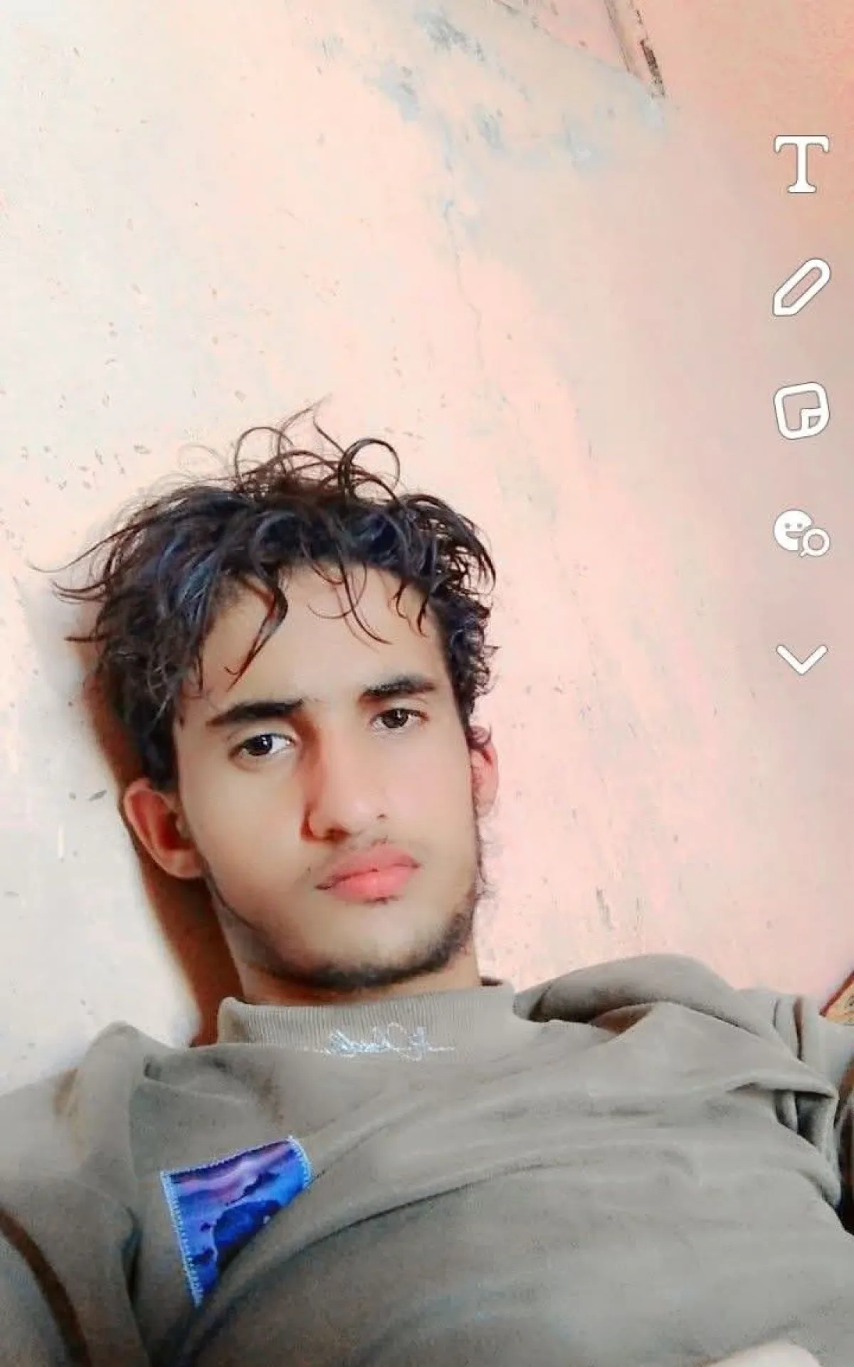 عميد كلية التربية لودر يقدم واجب العزاء لأسرة الطالب بالكلية الفقيد أواب محمد حسن عمر الزهري