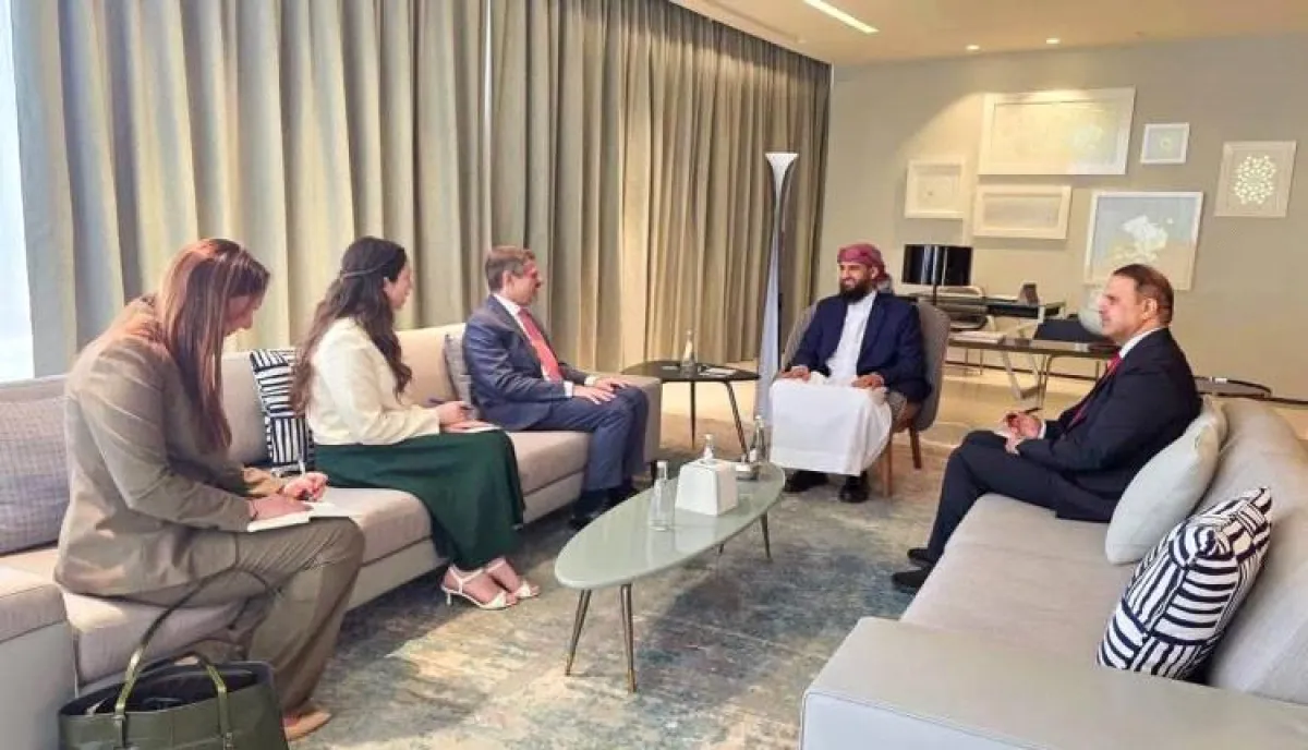 المحرّمي يفتح ملفات الإعمار والأمن مع اليابان وأمريكا.. دعوات لدعم أكبر وتحذير من تهديدات الحوثي