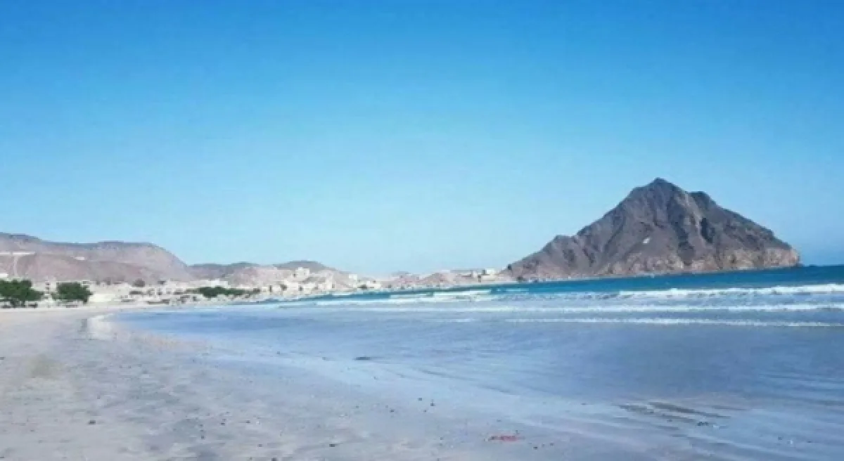 الأرصاد يتوقع استمرار الأجواء الحارة في السواحل والصحاري وتحذر من اضطراب البحر
