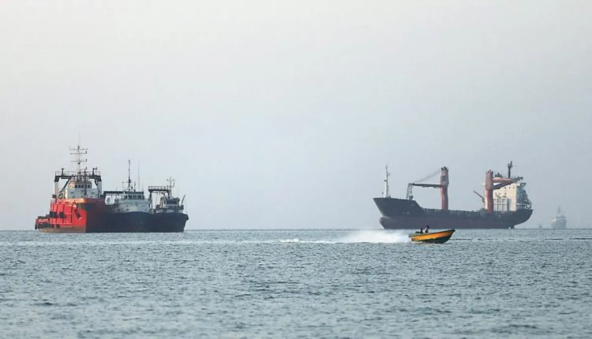 عقوبات أوروبية على إيرانيين لعرقلة الملاحة بـ «هرمز»