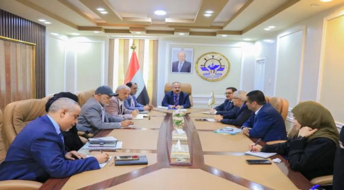 عدن: وزير النقل يرأس أول اجتماع لمجلس إدارة الهيئة العامة للطيران المدني