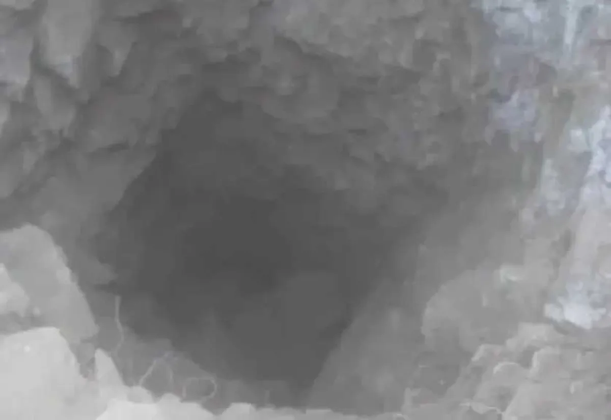 نهب منظم لموقع أثري في ‘‘ظفار التاريخية’’ بإب في ظل تواطؤ أمني حوثي