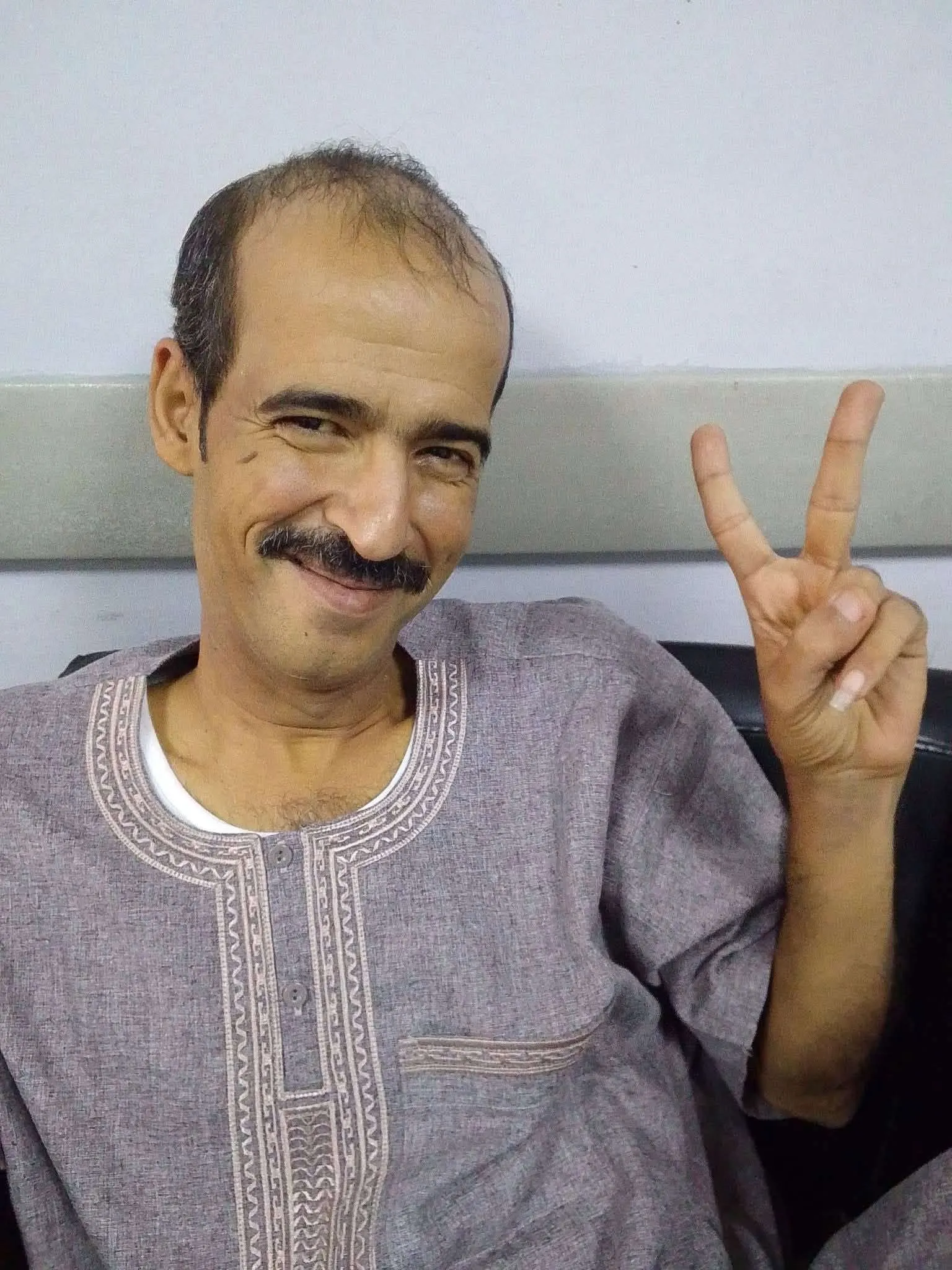 وفاة زوج الناشطة سناء جميل المحامي رامي بعد صراع مع السرطان