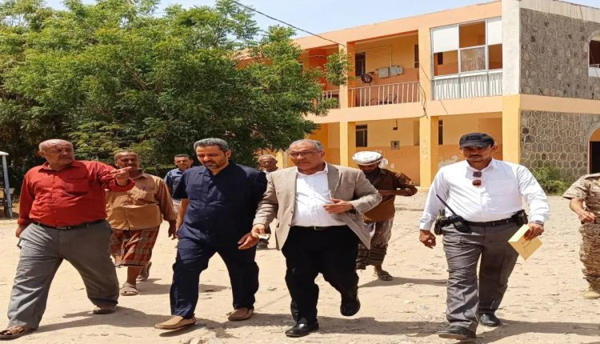 المحافظ "الحالمي" يوجه بدعم كلية صبر للعلوم وترميم مرافقها