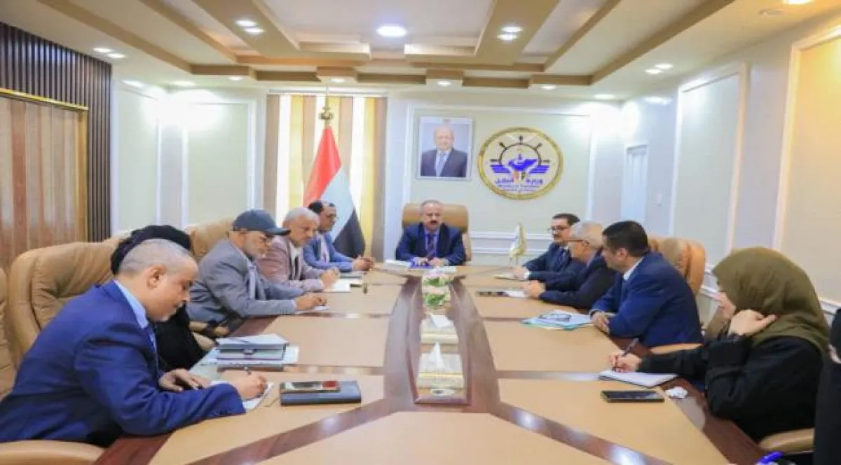 وزير النقل يرأس اجتماعا لمجلس ادارة هيئة الطيران المدني لمناقشة خطط التطوير وتعزيز كفاءة القطاعات 