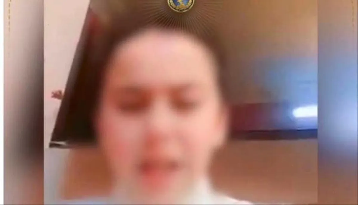 التحقيقات تكشف حقيقة فيديو طفل اتهم معلمة بالاعتداء عليه في مصر