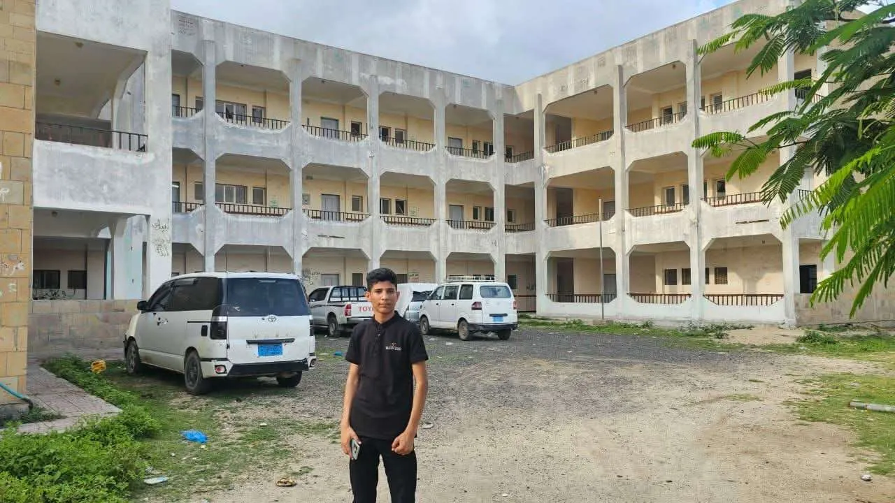 محمد فواز العامر يعلن انسحابه من مبادرة ترميم مجمع الصالح وكلية المجتمع