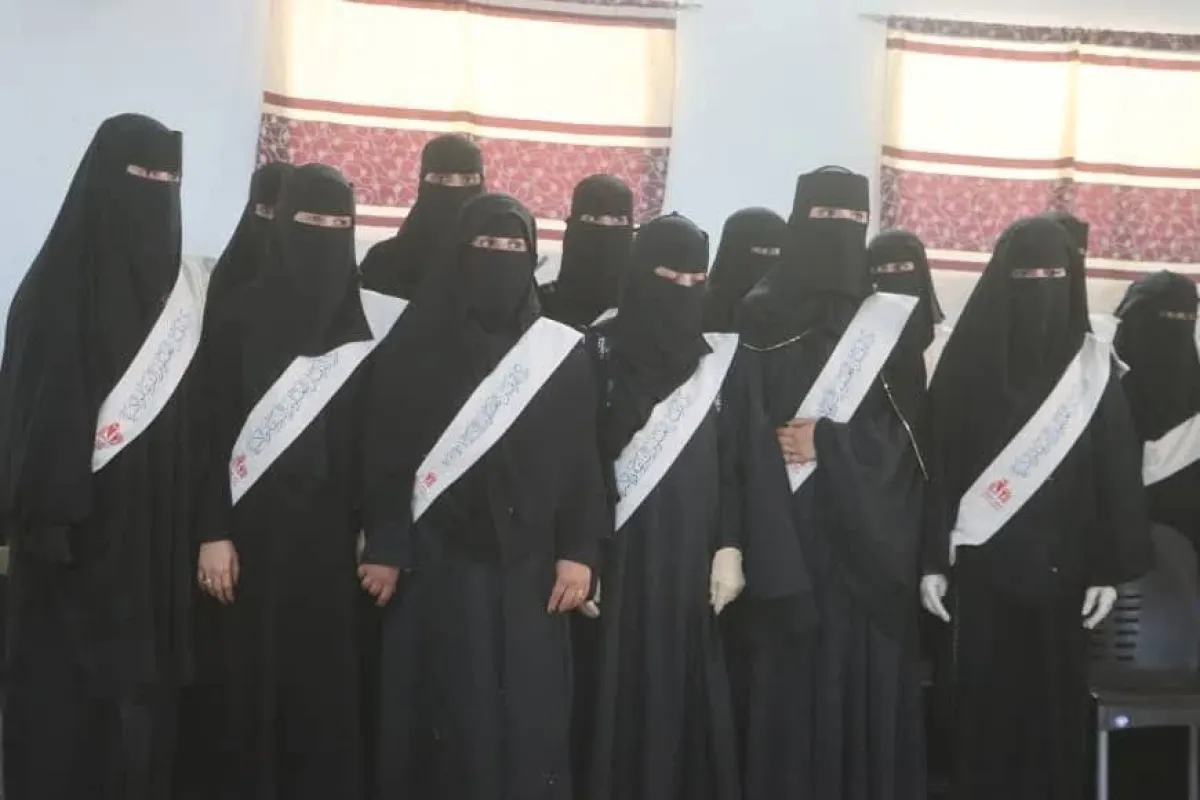 تعز..  مركز الفرقان للعلوم الشرعية والأسرية يحتفي بتخريج الدفعة الخامسة بعرش بني شيبة الغرب