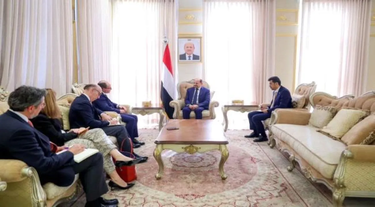 رئيس الوزراء يستقبل وزير الدولة الإسباني للشؤون الخارجية والعالمية