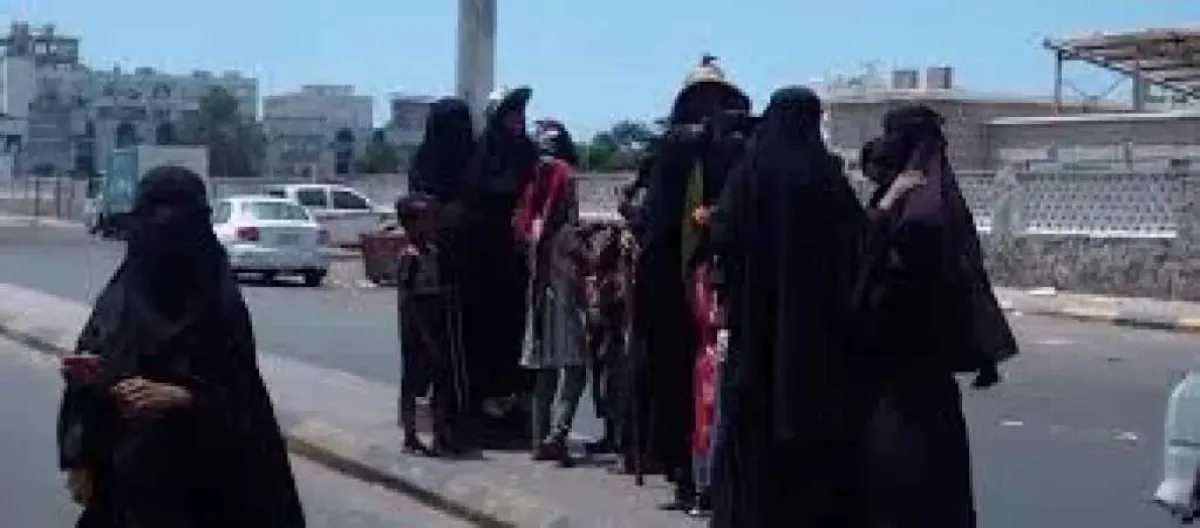 ”قرار صادم”.. منع التسول في صنعاء يبدأ اليوم وغرامات تصل لـمليون ونصف ريال