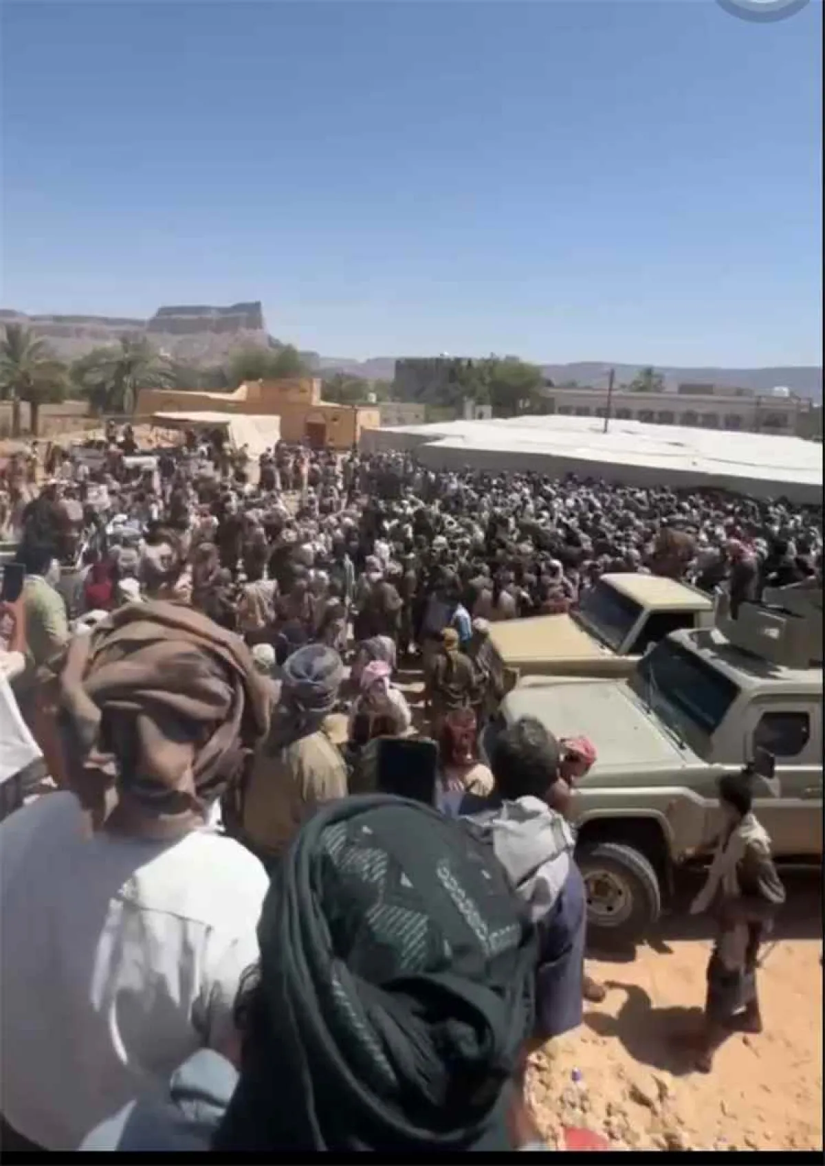 بعد أشهر من التوتر.. صلح قبلي في شبوة يطوي قضية باحاج ويُسقط 450 مليون ريال من الحكم