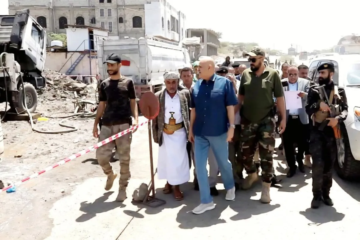 محافظ تعز يدشن مشروع حفر ثلاثة آبار مياه بوادي أمان في الضباب بتمويل من مركز الملك سلمان