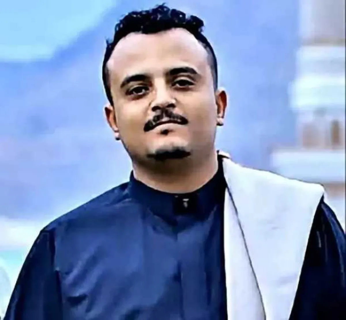 وفاة أول شاب يمني بسبب ”نظام الطيبات“