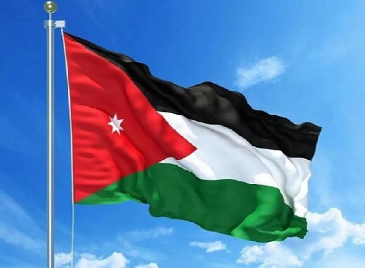 الجيش الأردني يعترض ويسقط 20 صاروخاً أطلقت من إيران