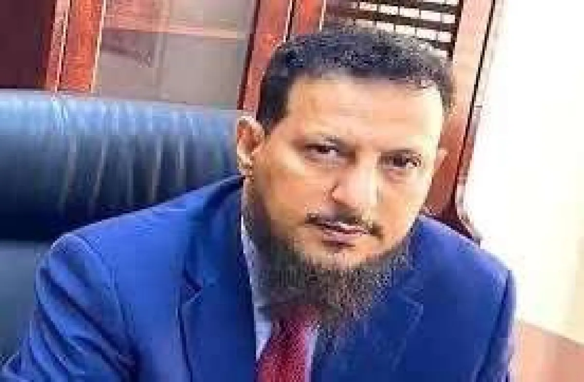 قيادي سابق بالإنتقالي : لن تجد عدن انزه ولا اخلص من محافظها!