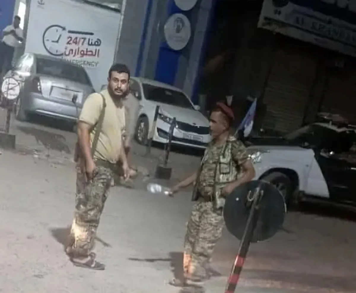 اعتداء مسلح يستهدف منزل محافظ عدن ويسفر عن مقتل أحد أفراد الحراسة وزوجين سوريين