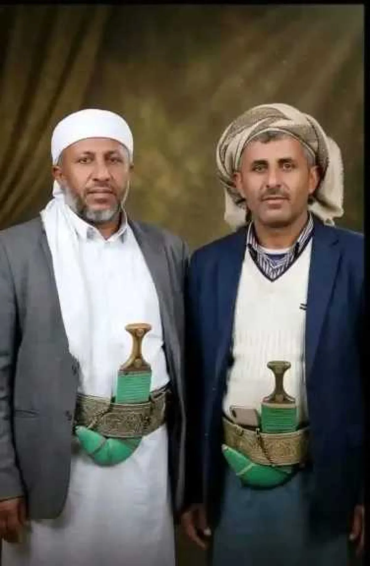 فاجعة تهز صنعاء.. يقتل شقيقه خلال مشادة كلامية وحينما رآه مضرجًا بدمائه قتل نفسه فورًا