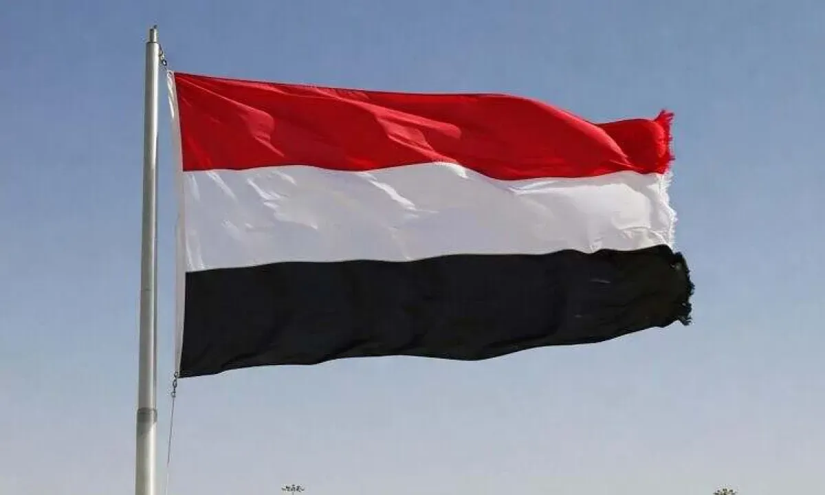 بعد البيان الدولي.. اليمن يكشف مخاطر إيران ويدعو لإجراءات حاسمة ضد الحوثيين