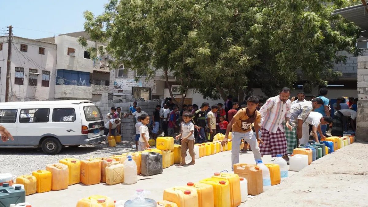 آبار معطلة وسوء إدارة.. عدن ترزح تحت رحمة أزمة مياه حادة ومواطنون لـ“بران برس”: انقطاع تام منذ مطلع 2026