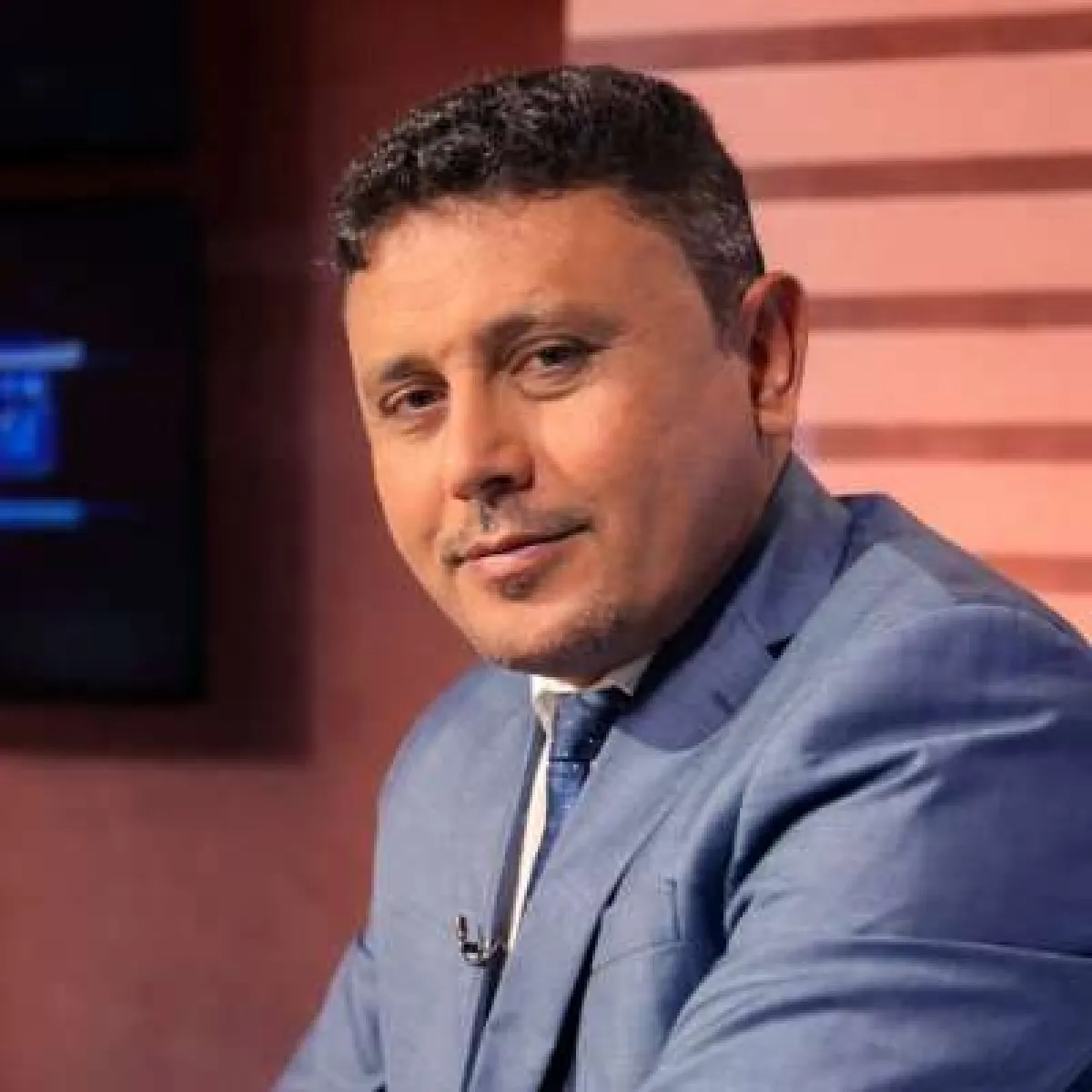 اليافعي يحذر من ‘استهلاك المستقبل’ في اليمن وسط نمو سكاني متسارع وتراجع التنمية