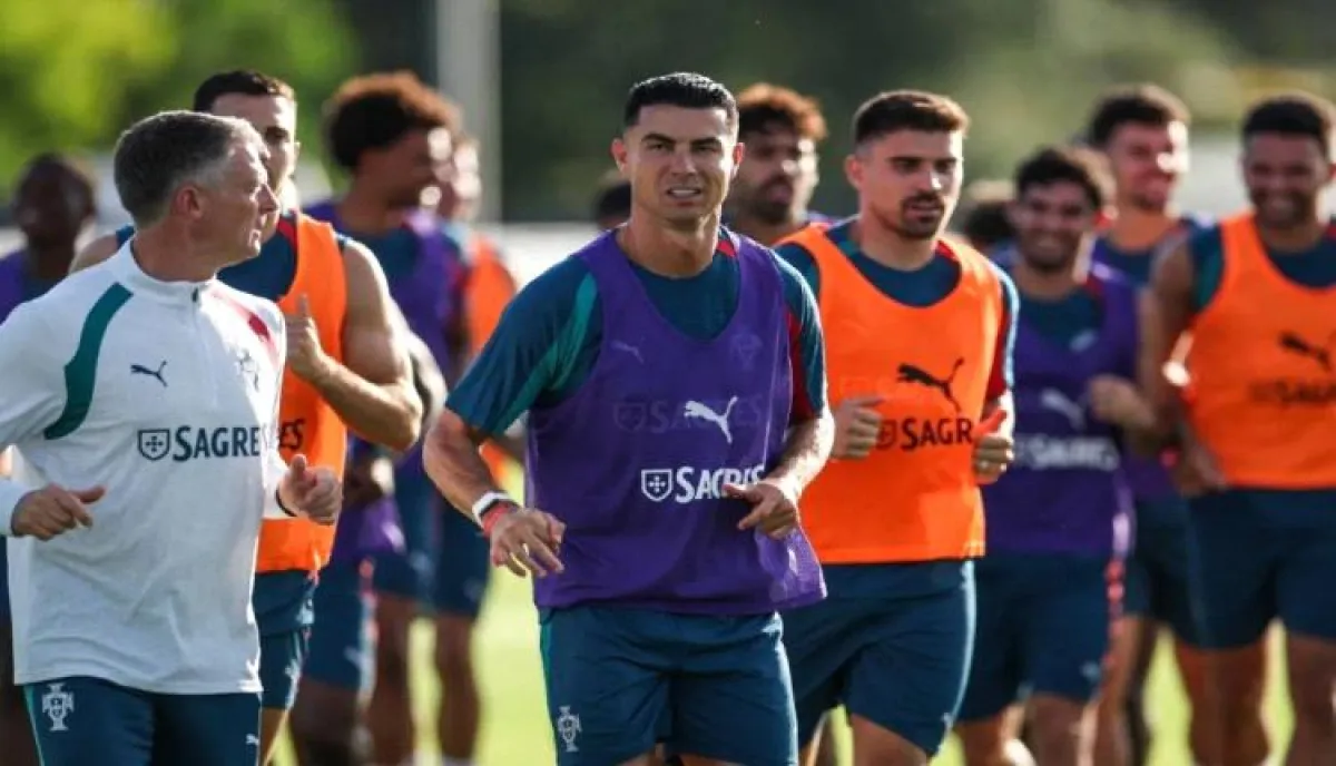 لاعبو البرتغال يرتدون أساور تكريماً لغوتا في كأس العالم